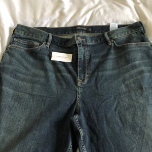Banana Republic Rapid Movement Jeans BNWT 40W 36L